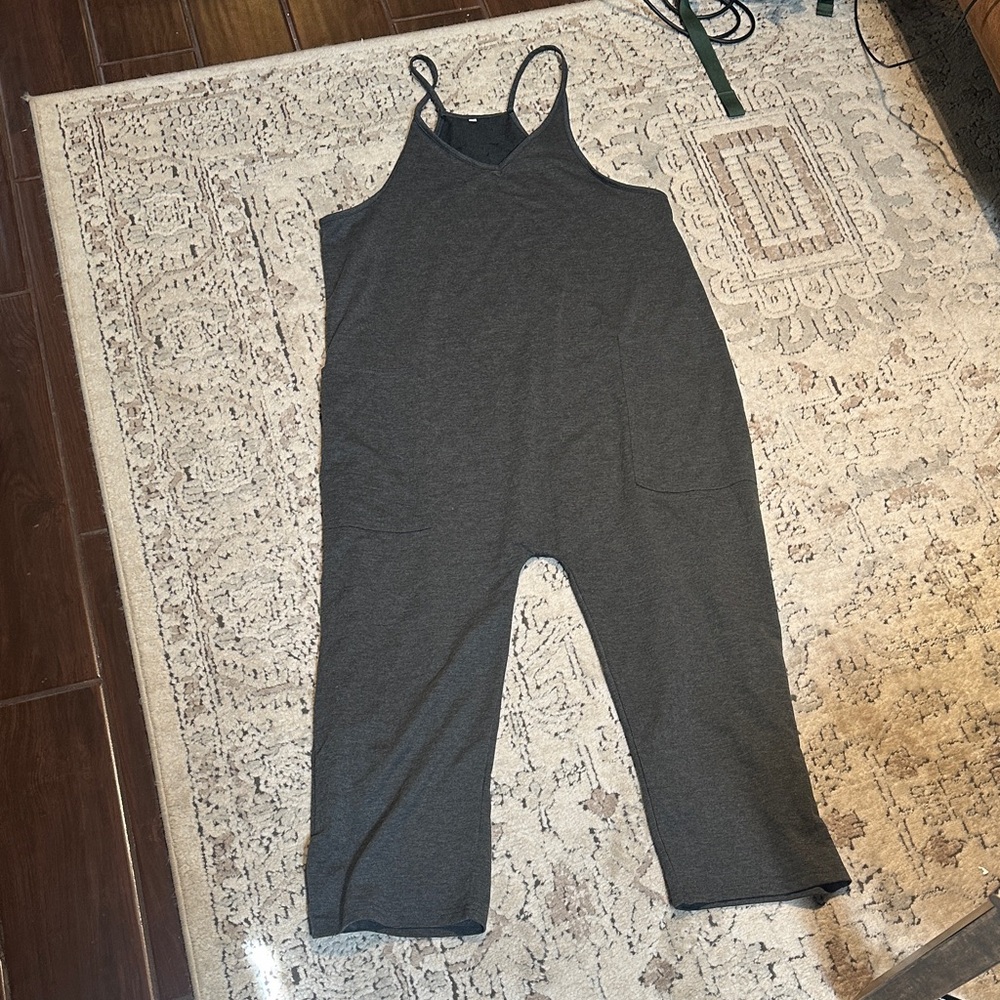 Gray Sleeveless Jumpsuit